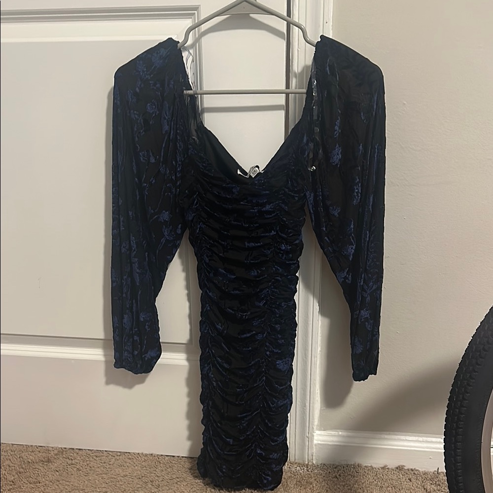 Blue Sweetheart Neckline Ruched Bodycon Dress